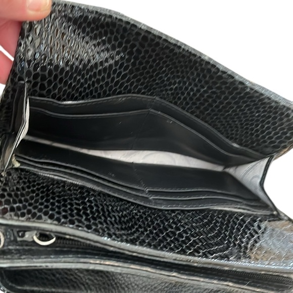 Brighton Octavia Black Faux Snakeskin Crossbody Purse - Picture 5 of 8